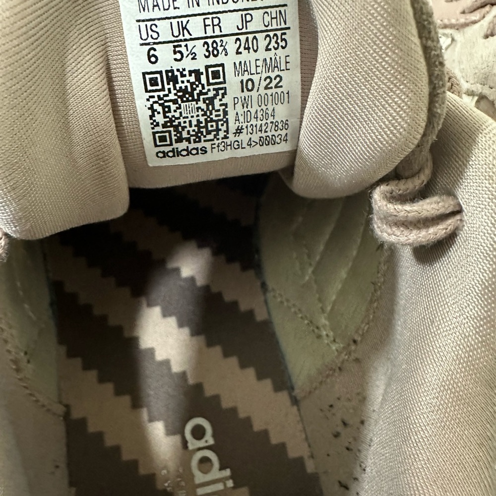 Adidas Retropy F90 - Picture 6 of 6